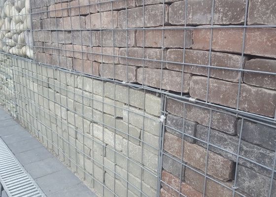 Gabioni in rete saldata zincata rivestiti in PVC per muri di sostegno
