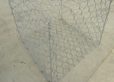 Il PVC della parete del muro del suono ha ricoperto i canestri del gabbione/canestri galvanizzati del gabbione