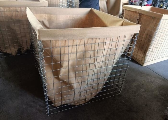 Peso di tessuto geotessile 300 g/m2 Bastione di sabbia Buco della parete Dimensione 76,2x76,2 mm Alta resistenza