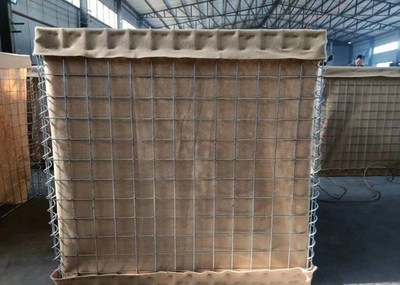 Barriere di sabbia rivestita di Zn verde per uso itare Costo economico Sistema di barriera a distanza a spirale da 4 mm