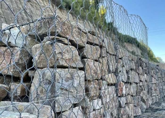 lo zinco 230g/M2 ha ricoperto Gray Gabion Wire Mesh 2.0mm d'allungamento di ≥15%