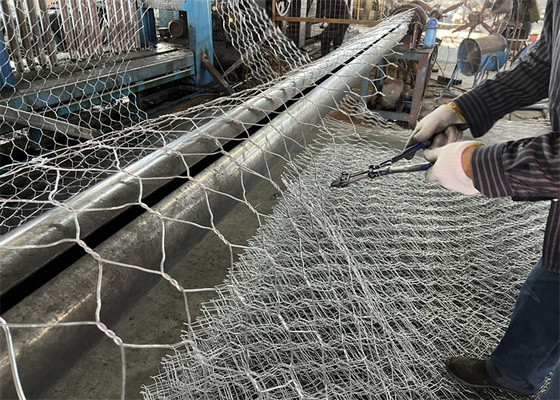 80mm*100mm Mental 4mm Gabion Baskets Solutions Mesh Opening Bv Certificazione