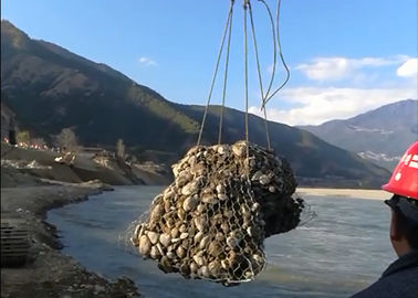 La parete temporanea della roccia del gabbione della protezione di inondazione ingabbia una resistenza alla trazione di 380 MPa