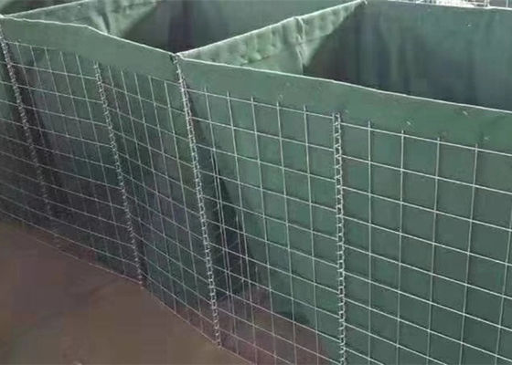 Barriere difensive itari a buco quadrato Gabion mesh box con geotessile verde