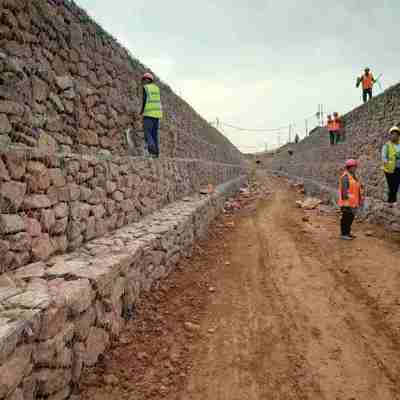 Cestello in gabbione a cassetta in filo metallico zincato, design esagonale per paesaggistica e ingegneria civile